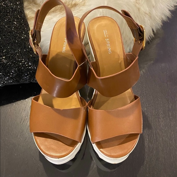 Beautiful “ Call it Spring “ Caramel Sandal - Picture 7 of 16
